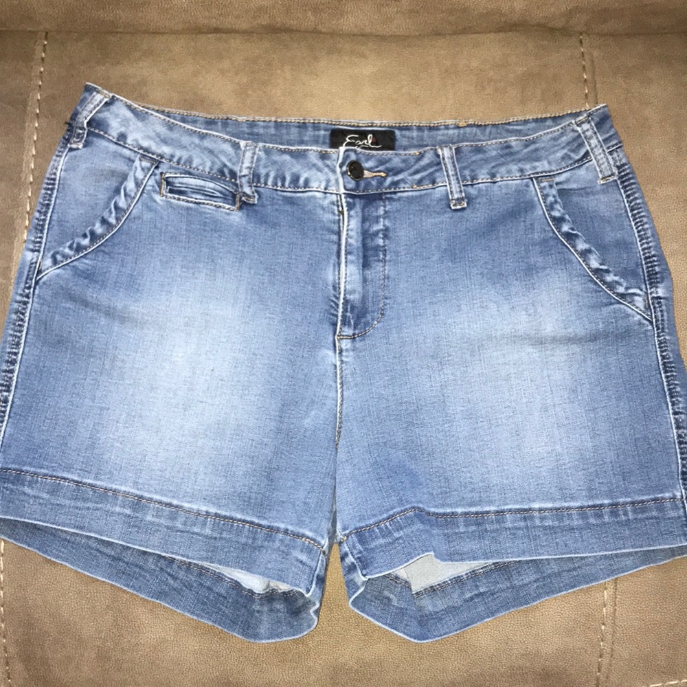 Shorts. Size 14